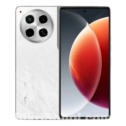 Tecno camon 30